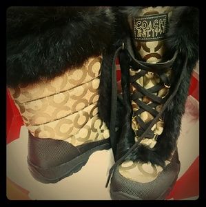 NEW COACH RABBIT FUR BOOTS